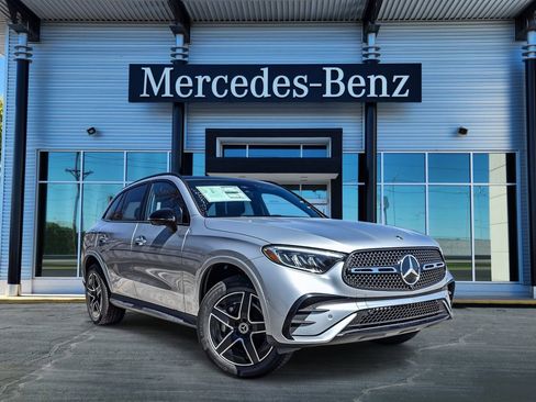 New 2026 Mercedes-Benz GLC 300 4MATIC image 1