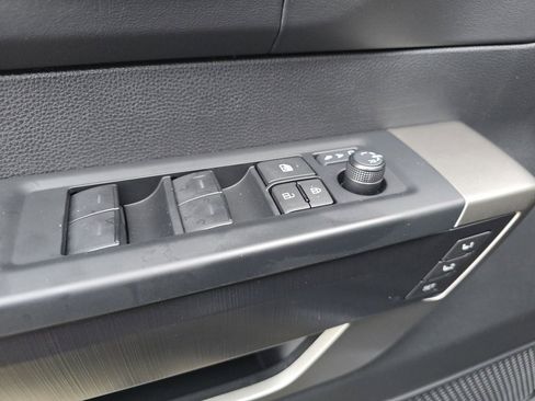 New 2026 Toyota Tundra Platinum image 37