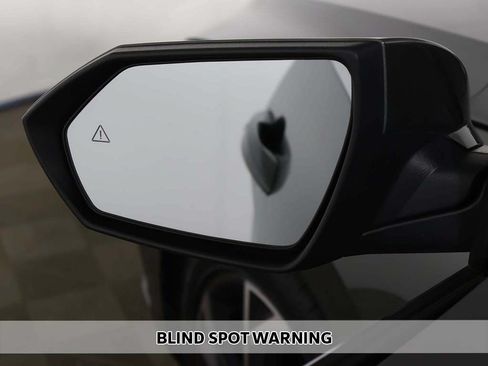 Certified 2025 Hyundai Elantra SEL FWD image 6