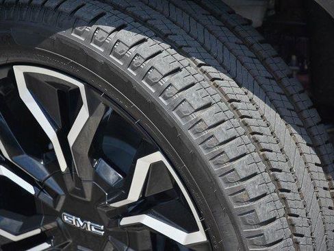 New 2025 GMC Sierra EV Denali image 3