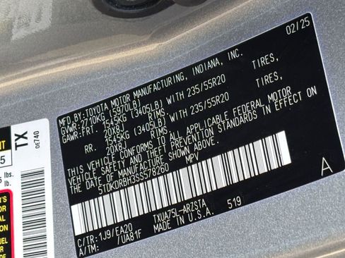 Used 2025 Toyota Highlander XSE AWD/4WD image 33
