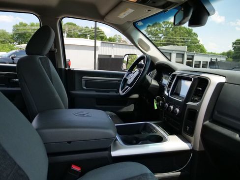 Used 2015 RAM 1500 Big Horn AWD/4WD image 32