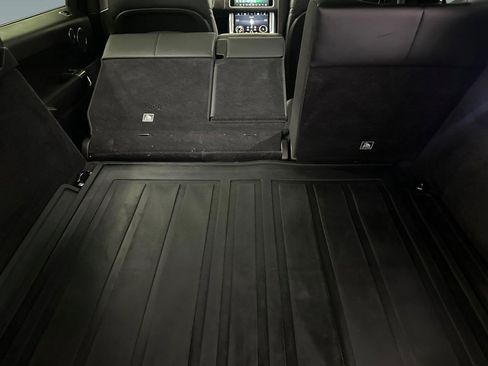 Used 2022 Land Rover Range Rover Sport HST image 34