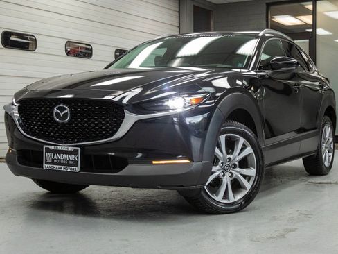 Used 2022 MAZDA CX-30 AWD 2.5 S w/ Premium Package image 2