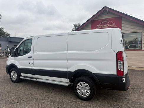 Used 2024 Ford Transit 250 Low Roof w/ Exterior Upgrade Package RWD image 6