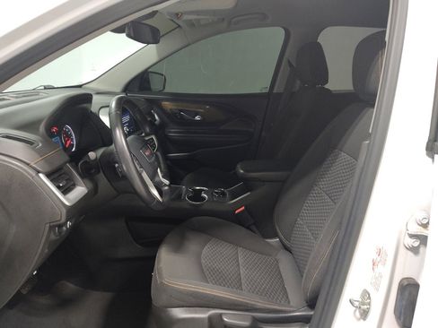 Used 2020 GMC Terrain SLE image 17