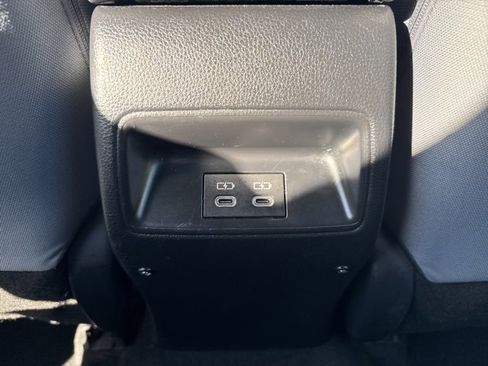 Used 2024 Toyota Corolla SE image 13