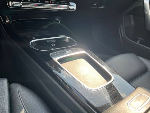 Used 2025 Mercedes-Benz CLA 250 image 22