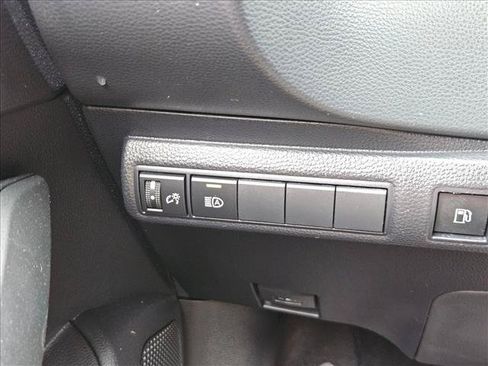 Used 2023 Toyota Corolla LE FWD image 14