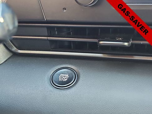 Certified 2025 Hyundai Elantra Sport FWD image 24