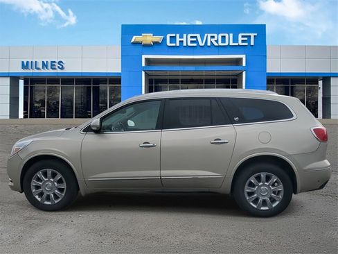 Used 2014 Buick Enclave Premium w/ Trailering Provision Package image 4