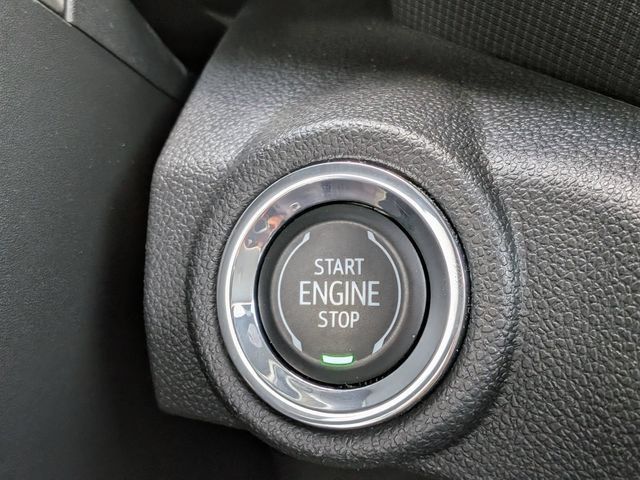 Used 2023 Chevrolet TrailBlazer LT FWD image 27