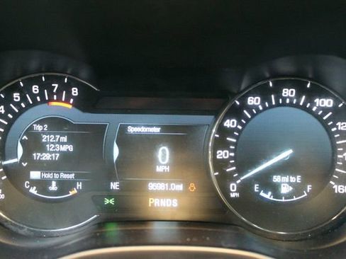 Used 2017 Lincoln MKC Reserve w/ Lincoln MKC Climate Package image 25