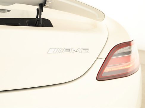 Used 2012 Mercedes-Benz SLS AMG Roadster image 29