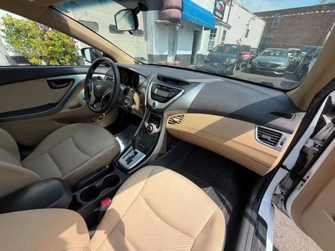Used 2013 Hyundai Elantra GLS w/ Preferred Pkg image 39