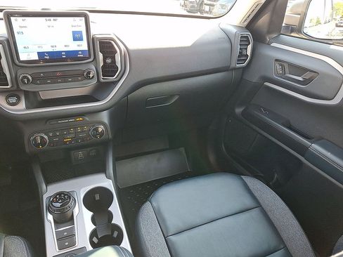 Certified 2023 Ford Bronco Sport Outer Banks AWD/4WD image 11
