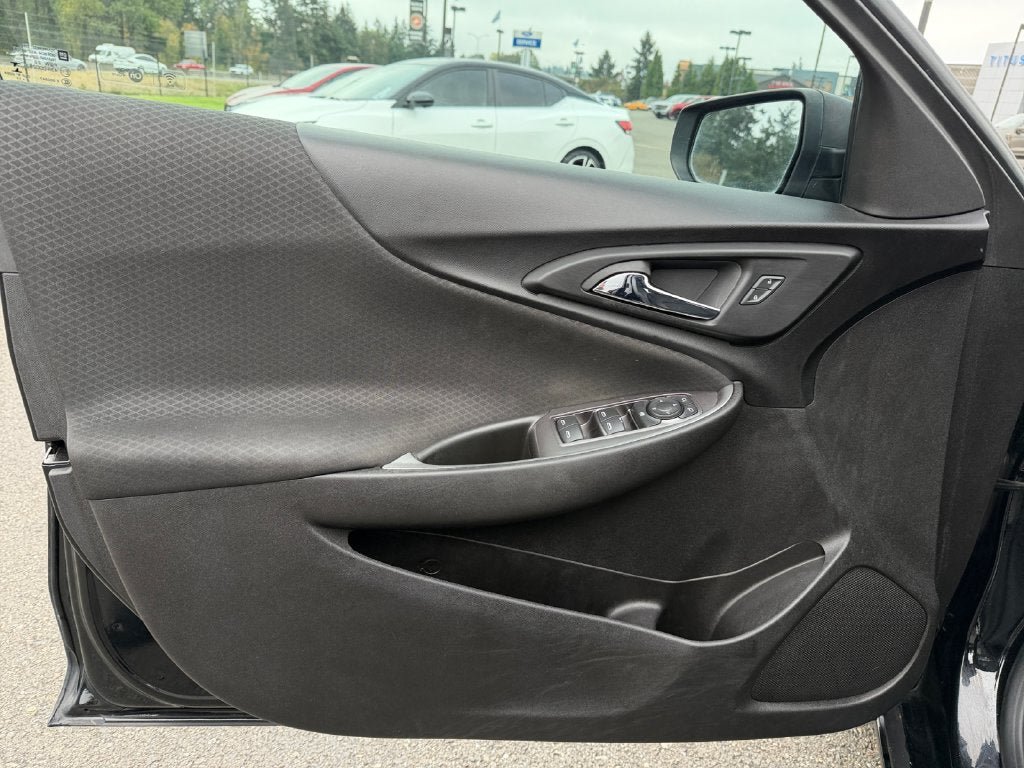Used 2017 Chevrolet Malibu LS FWD image 20