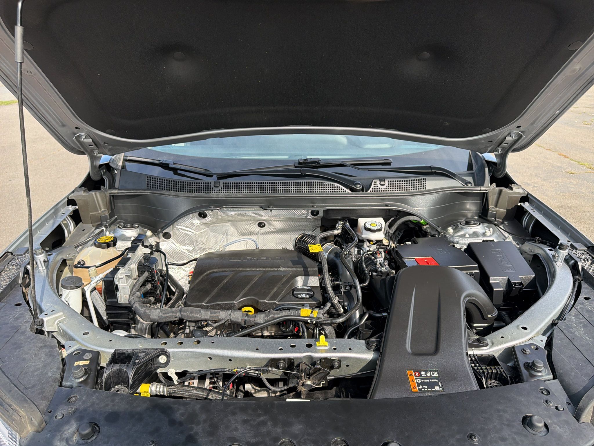 Used 2024 Chevrolet Trax LT FWD image 16