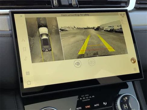 Used 2024 Jaguar F-PACE SVR image 30