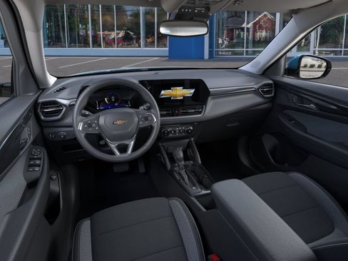 New 2026 Chevrolet TrailBlazer LT w/ Convenience Package AWD/4WD image 15