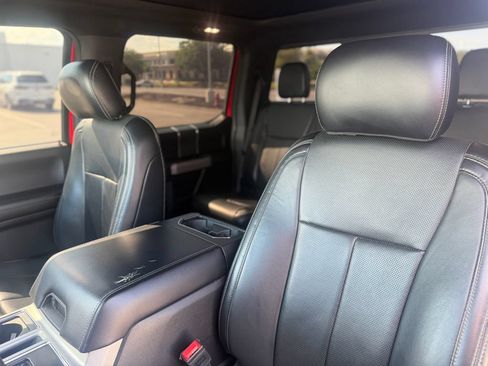 Used 2018 Ford F150 Lariat w/ Equipment Group 502A Luxury AWD/4WD image 12