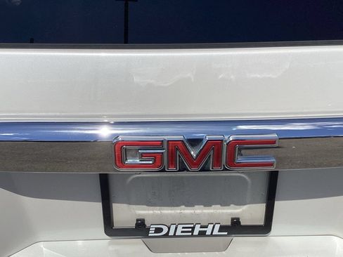 Used 2018 GMC Yukon Denali w/ Denali Ultimate Package AWD/4WD image 32
