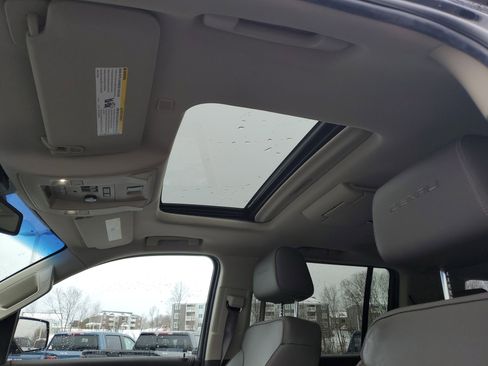 Used 2019 GMC Yukon XL Denali w/ Denali Ultimate Package image 29