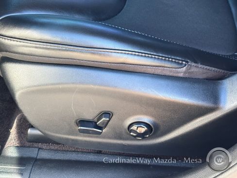 Used 2019 Jeep Cherokee Latitude Plus image 21