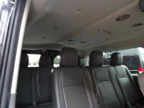 Used 2017 Nissan NV 3500 SV w/ SV Technology Package image 10