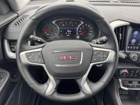 Certified 2023 GMC Terrain SLT w/ LPO, Floor Liner Package AWD/4WD image 9
