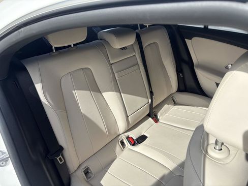 Used 2022 Mercedes-Benz CLA 250 image 14