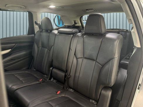 Used 2020 Subaru Ascent Limited w/ Technology Package image 23