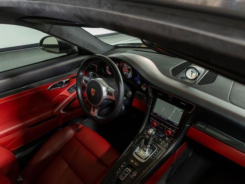 Used 2015 Porsche 911 Turbo S AWD/4WD image 65