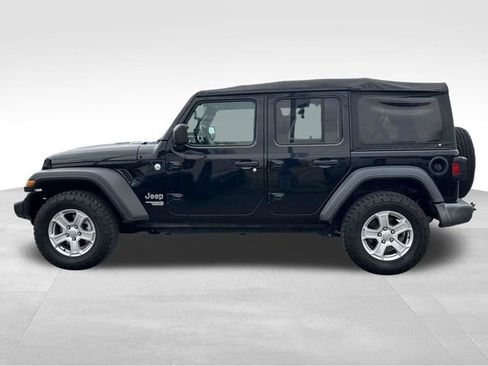 Used 2019 Jeep Wrangler Unlimited Sport S image 4