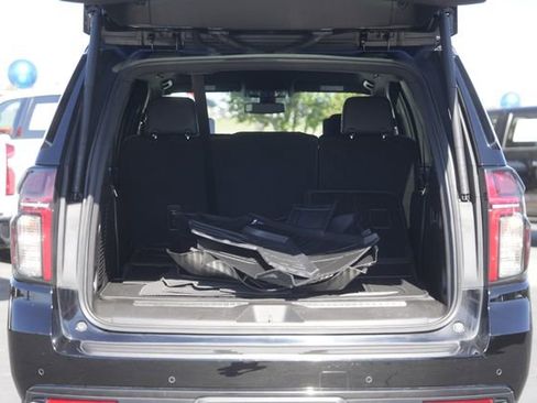 Used 2021 Chevrolet Tahoe RST w/ Luxury Package image 30