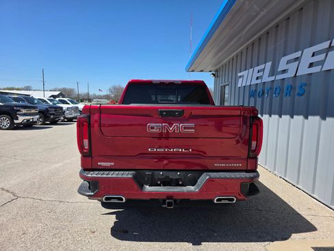 Used 2024 GMC Sierra 1500 Denali w/ Technology Package image 7