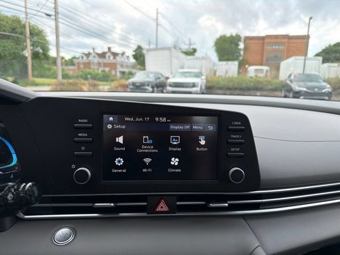 New 2026 Hyundai Elantra Sport FWD image 21