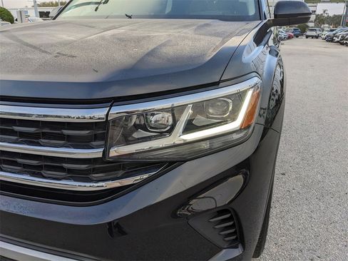 Certified 2023 Volkswagen Atlas SE w/ Panoramic Sunroof Package image 10