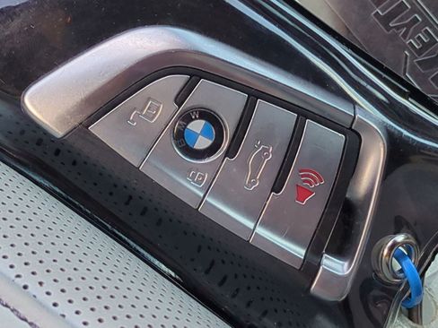 Used 2022 BMW X5 M w/ Competition Package 2 AWD/4WD image 33