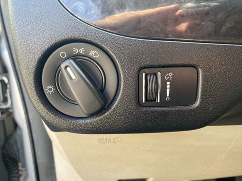 Used 2017 Dodge Grand Caravan SE w/ Power Window Group image 17