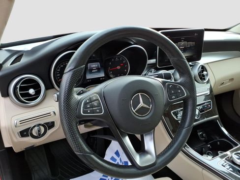 Used 2017 Mercedes-Benz C 300 4MATIC Sedan image 12