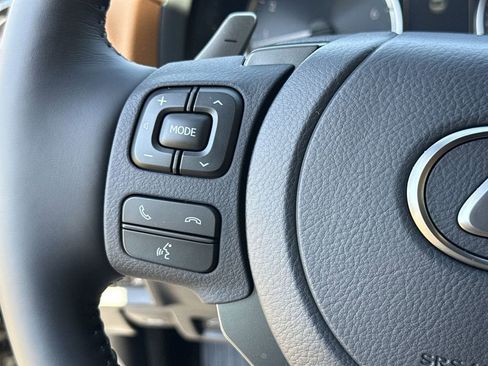 Used 2025 Lexus IS 350 F Sport RWD image 26