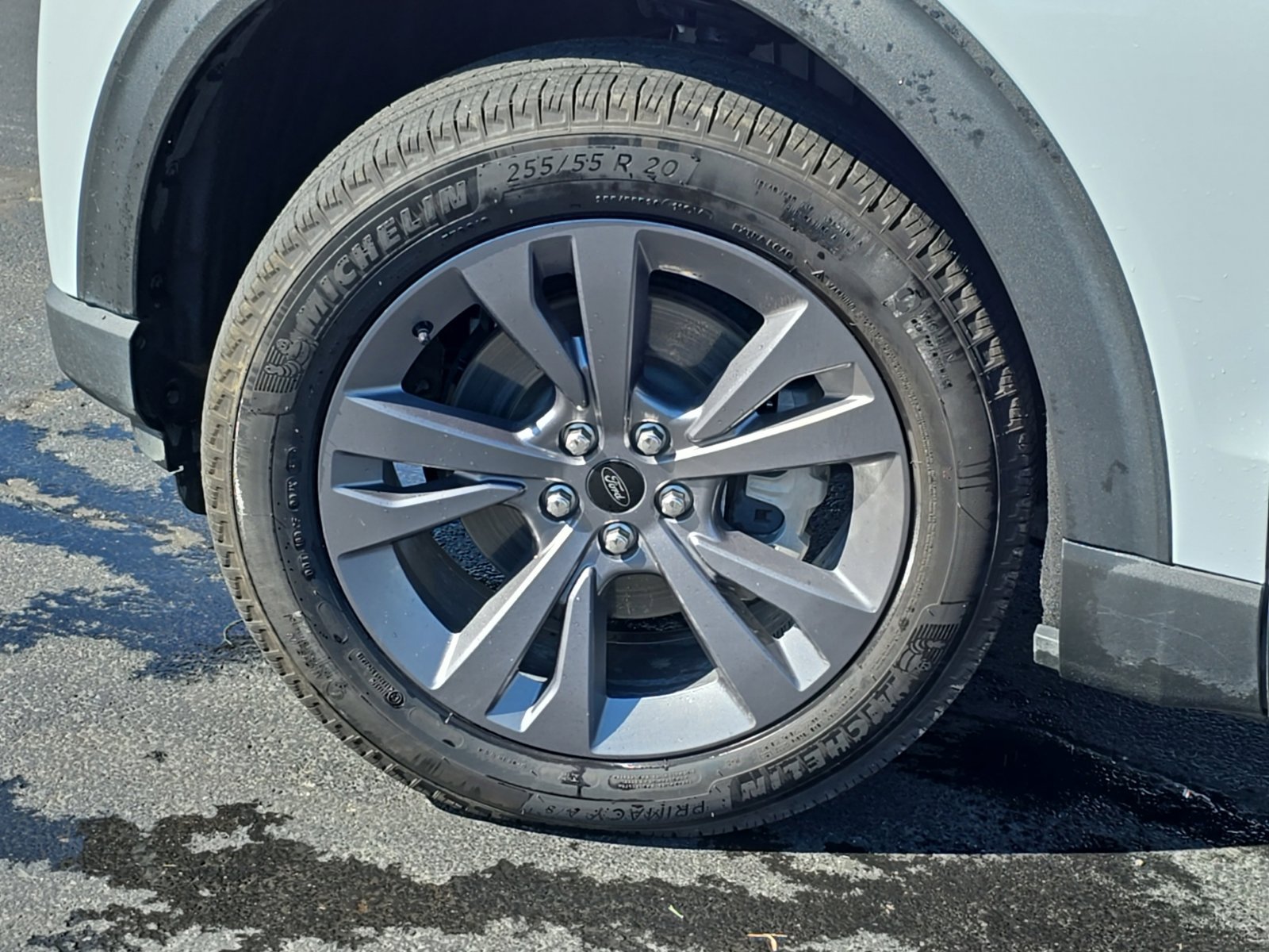 Used 2025 Ford Explorer Active w/ Active Comfort Package AWD/4WD image 55