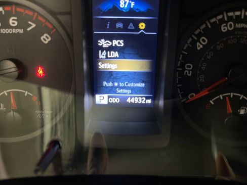 Certified 2021 Toyota Tacoma SR w/ SR Convenience Package RWD image 19