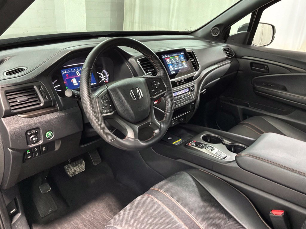 Certified 2024 Honda Passport TrailSport image 19