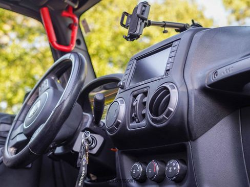 Used 2017 Jeep Wrangler Unlimited Sport w/ Quick Order Package 24S image 50