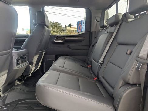 New 2026 GMC Sierra 1500 SLT w/ SLT Premium Plus Package image 14