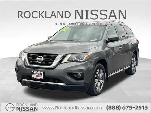 Used 2020 Nissan Pathfinder S AWD/4WD image 1