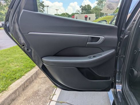 Used 2025 Hyundai Sonata SEL FWD image 26