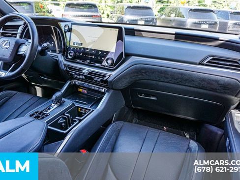 Used 2024 Lexus TX 500h AWD image 27